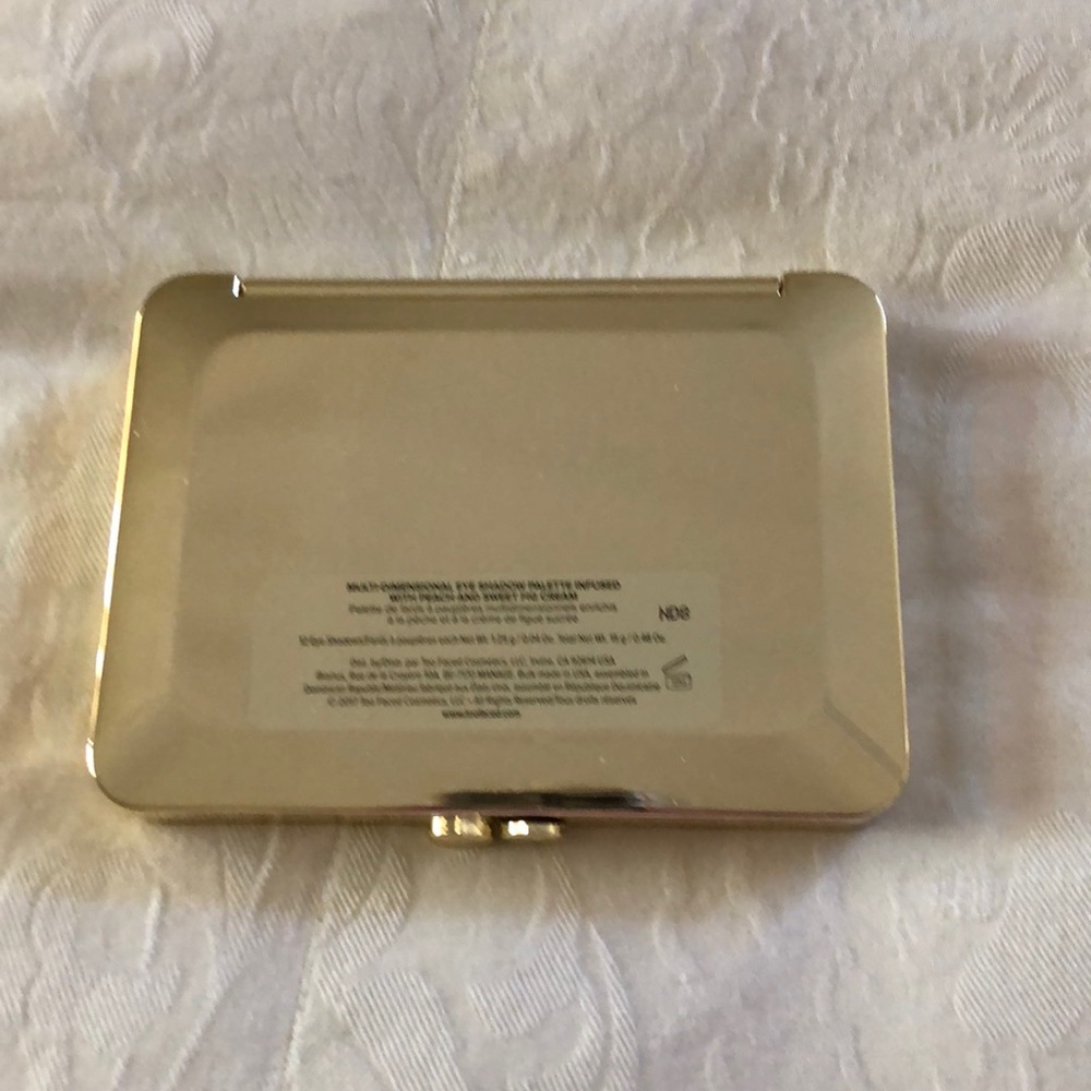 Too Faced White Peach Eyeshadow Palette NIB - Picture 3 of 5